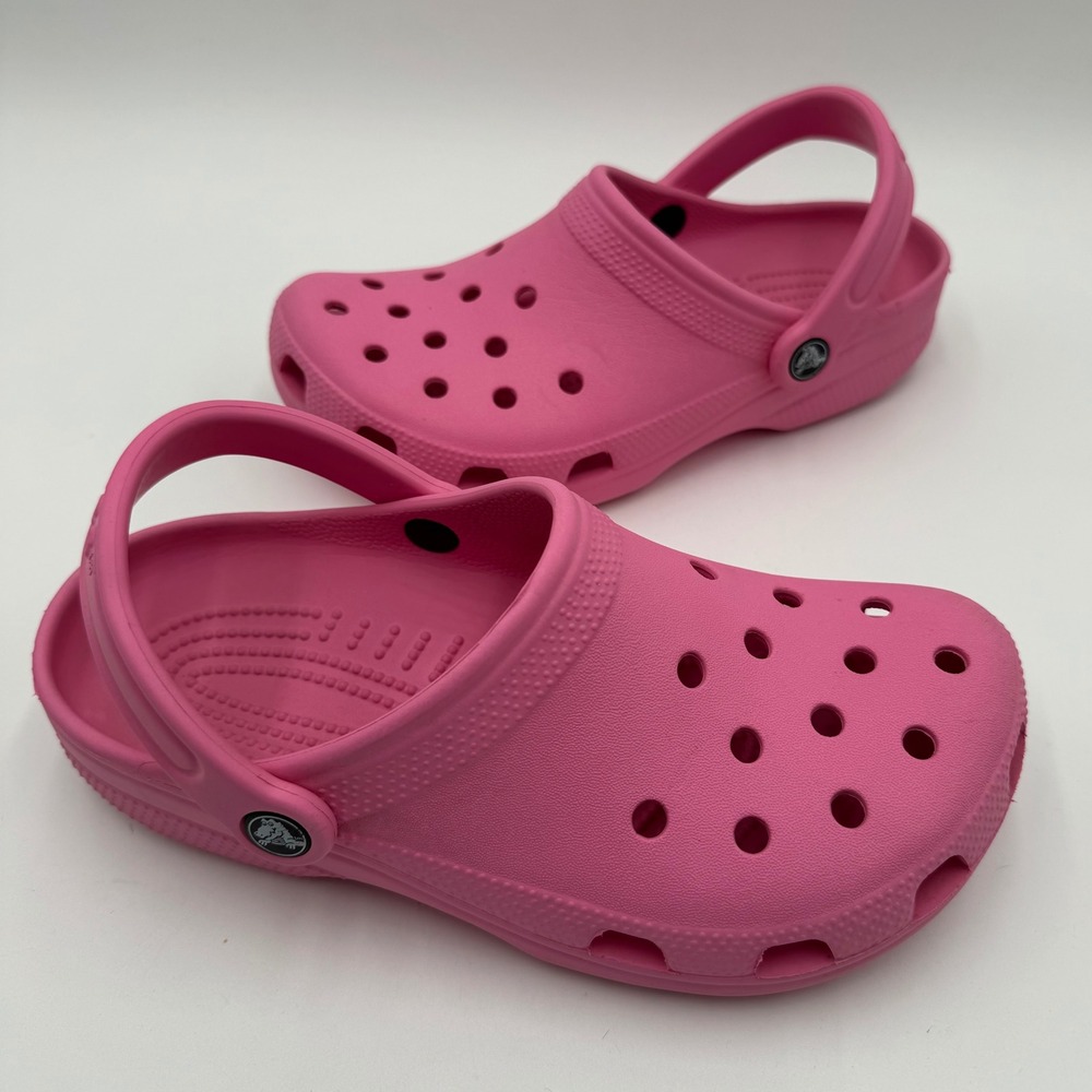 Crocs Classic Clog Barbiecore Summer Water Friendly Kids J5 Pink Flexible Light